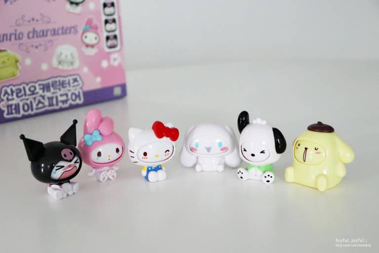 Sanrio Face off Collectable blind Random Figure BOX - Bows